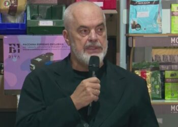 Kredi me garancinë e shtetit, bizneset ankohen te kryeministri Rama për bankat: Nuk kanë besim te ne!