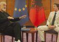Rama ndërpreu intervistën me gazetarin amerikan në Tiranë, “Channel 5” paralajmëron publikimin e plotë javën e ardhshme!