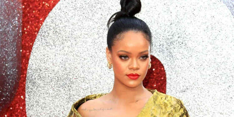 E akuzuara për të shtënat në banesën e Rihannës rrezikon burgim të përjetshëm