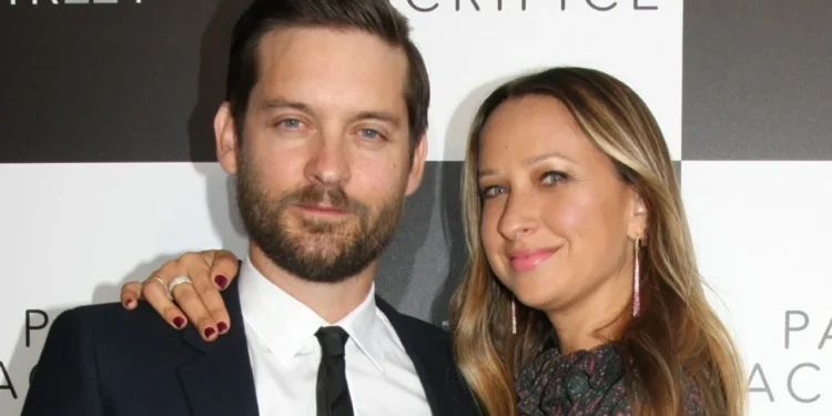 Tobey Maguire përfundon zyrtarisht divorcin nga Jennifer Meyer, 10 vjet pas ndarjes