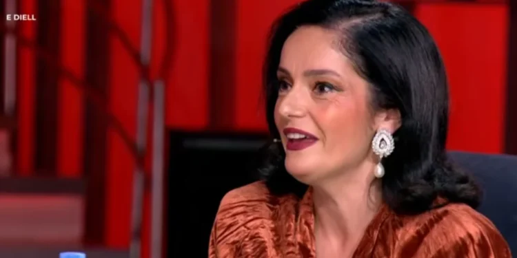 Rajmonda Tullumani rrëfen performancën në Vatikan: Zgjodha një jare shkodrane për të sjellë një pjesë të Shqipërisë