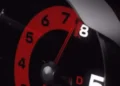 Një video tjetër e Porsche zbulon tahometrin e Mission S që ngjitet deri në 8,000 rpm