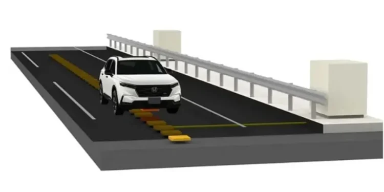 Honda zhvillon rrugë që karikojnë automjetet elektrike gjatë udhëtimit