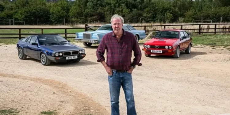 Jeremy Clarkson nxjerr në shitje tri makina klasike të përdorura në The Grand Tour