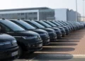 Volkswagen godet rëndë në Kinë, ndërsa Evropia rigjallërohet për automjetet elektrike