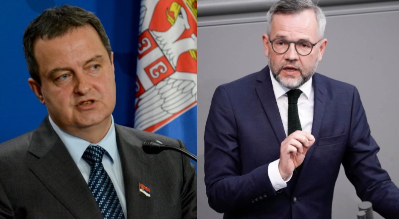  Flamuri serb do të valëvitet në Prizren    Ish ministri gjerman sulmon ashpër Daçiç për deklaratën  Kjo rrugë çon drejt luftës  S ka më fonde të BE për Serbinë