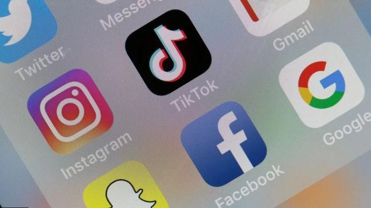 norvegjia-ndalon-aksesin-ne-tiktok-snapchat-dhe-roblox-per-te-miturit-nen-16-vjec
