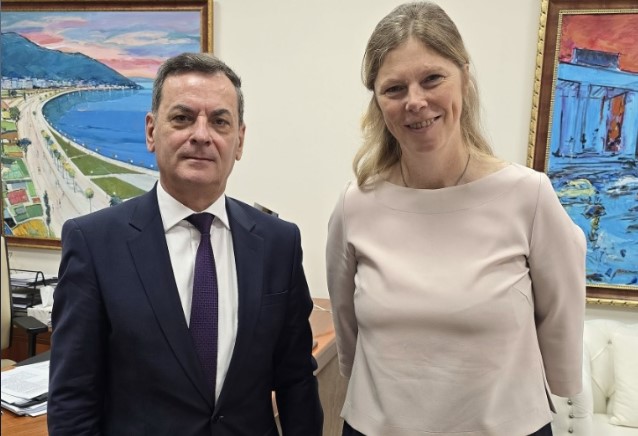  Shërbimi ndaj qytetarëve  thelbësor   Kreu i Gjykatës së Lartë pret ambasadoren e Holandës  Në fokus bashkëpunimi në drejtësi 