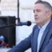 Nga drejtor në SHISH, te protesta kundër Ramës: Kush është Sandër Kovaçi, që drejtoi protestën e pedagogëve sot në krah të dhëndrit dhe vajzës së Berishës?
