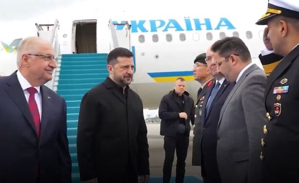 Zelensky mbërrin në Stamboll, takim me Erdoganin