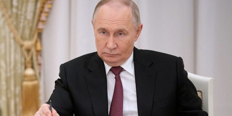 Putin paralajmëron Evropën: Jemi të gatshëm për luftë