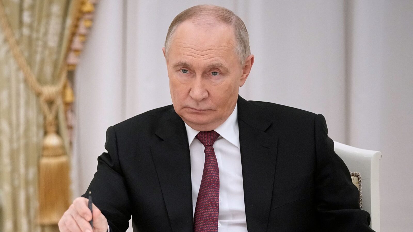Putin paralajmëron Evropën  Jemi të gatshëm për luftë