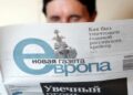 Kontrollet në zyra dhe arrestimi i gazetarit të tyre, gazeta ruse njofton mbylljen: Shkak presioni nga autoritetet