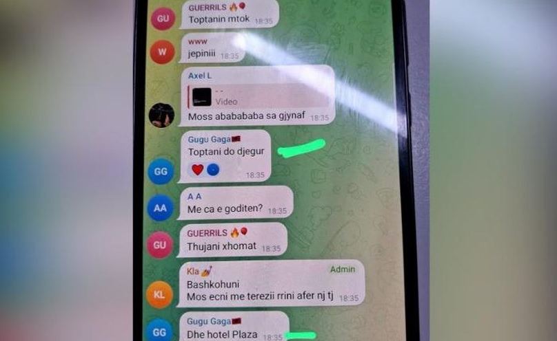  Digjni dy bizneset e mëdhaja në mes të Tiranës   dalin SMS të që udhëzojnë protestuesit për të shkaktuar dhunë
