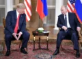 Putin dhe Trump diskutojnë për Ukrainën dhe Iranin, Kremlini konfirmon bisedën pas marrëveshjes për naftën ruse