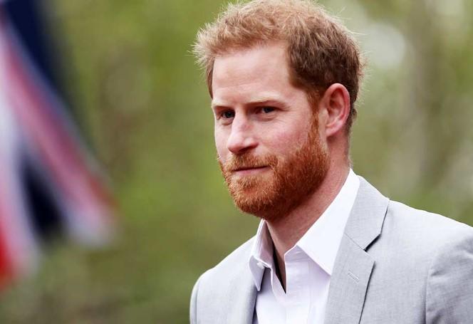 Princi Harry pas rikthimit në Britani  Shpresoj të pajtohem me familjen