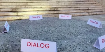 VIDEO / Rama përsërit ftesën për dialog, protestuesit nuk tërhiqen: Dorëheqje pa kushte!