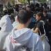 Sulmuan Policinë gjatë protestës së sotme në Vlorë, shoqërohen disa studentë